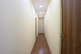 Hotel Crown Goregaon Mumbai - Mumbai - 9