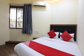 Hotel Crown Goregaon Mumbai - Mumbai - 5