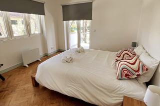 Banzão home PineForest family &friends pool garden - Colares - 6