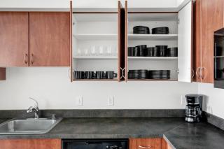 Downtown Bellevue 2BR w WD Storage nr Shops SEA-222 - Bellevue - 4