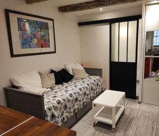 Little studio in the old town - 9