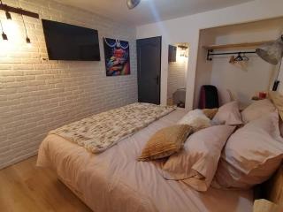 Maison Dco Pop Et Chaleureuse Avec Spa, Sauna - Calais - 0