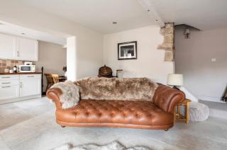 Primrose Cottage with Log Burner Dog Friendly - The Dales Cottages - 4
