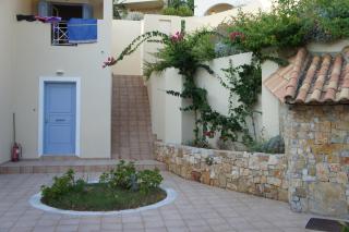 Alonissos Beach Bungalows And Suites Hotel - 4