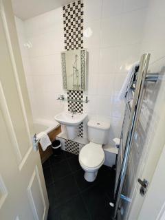 Heath Cottage Hotel - Dewsbury - 4