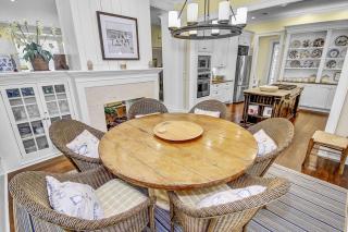 Short Walk to Beach Club, Close to Seaside 3BR Home & Carriage House home - Santa Rosa Beach - 5