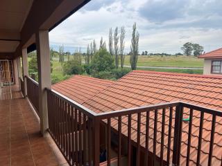 Mama R's unit - Newcastle - 3