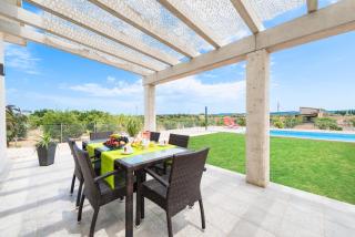 Villa Albaimar with swimming pool and garden - Llubí - 6