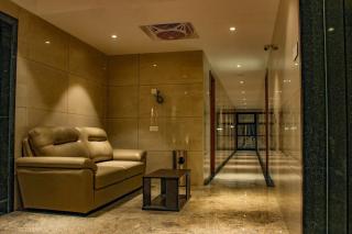 RR Mount Elite Suites - Chennai - 6