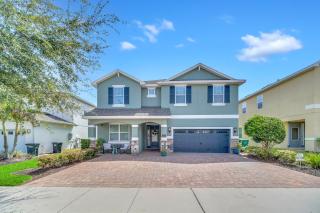 Spacious 8BR Family House with Private Caged Pool and Full Size Crib Near Disney - Orlando - 5