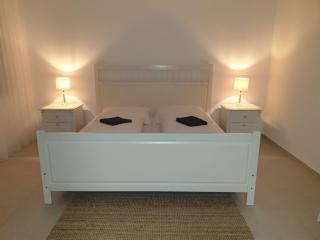 Schöne Wohnung über Wissen - 4