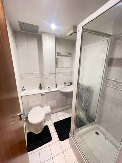 Stunning Flat by Quayside with Balcony!! - Newcastle upon Tyne - 3