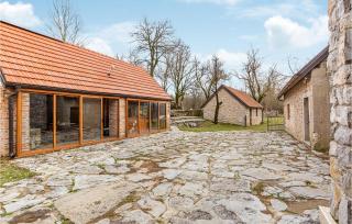 Gorgeous Home In Gracac With Kitchen - 8