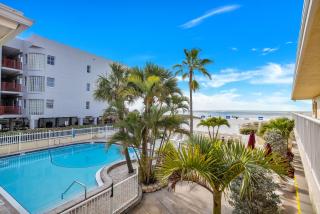 Surf Song by Travel Resort Services - St. Pete Beach - 5
