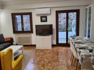 Easo Terrace Apartment free private parking and air conditioning - San Sebastián - 9