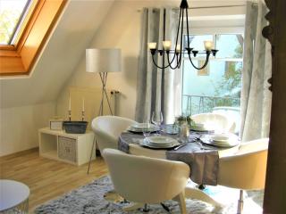 komf.Ferienwohnung Elisabeth (1.Stock) in Weilheim, m.Garten, zwischen München u. Garmisch-P. - Weilheim in Oberbayern - 7