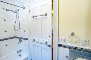 Miller Creek Cove Retreat - Brunswick - 1