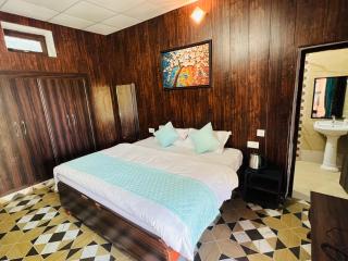 Lansdowne Hill View Cottages, Shantiraj - 1