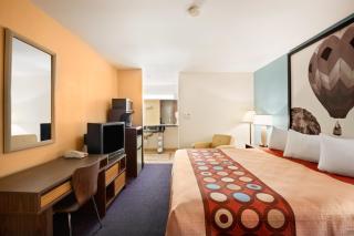 Super 8 by Wyndham Indio - Indio - 5