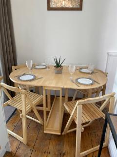 Buttercup Cottage - 3