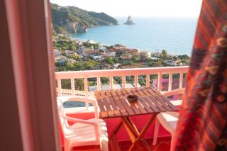 The Pink Palace Hostel - Agios Gordios - 6