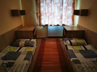 Hostel SOS Moldava - 7