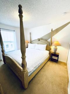 Lakeside Community, Pools, And More! - Kissimmee - 3