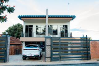 Kigali Wings Apartment 1 - 8