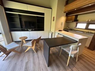 Hermoso monoambiente de diseño, todo en madera, en el centro de SMA. 21V2 - 5