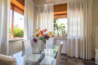 Villa Lazzari B&B Tra i due Mari - 4