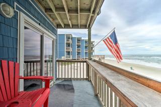 Chic Oceanfront North Topsail Beach Condo with Deck - North Topsail Beach - 9
