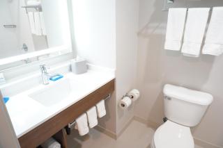 Holiday Inn Express Fremont - Milpitas Central by IHG - 4