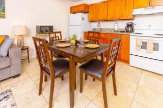 Stunning Ocean View Near Waikiki Beach with Parking - Honolulu - 2