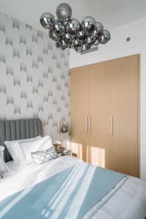 Modern & Chic 2bedroom with Balcony Dubai Creek - Dubai - 1