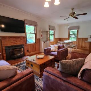 Whitlow Manor 3BR and optional 1BR studio - 1