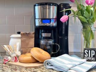 Sip & Sea Beach Cottage - 1