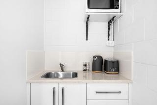 Beach Views on Excellent Studio 27 - Belle Escapes Jervis Bay - Vincentia - 6