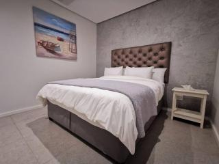 UNIT 33 OCEANDUNE - Umhlanga - 6
