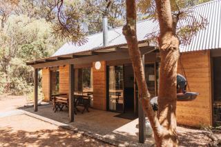 Bussells Bushland Cottages - Margaret River - 2