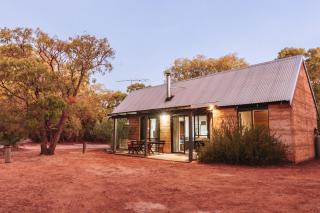 Bussells Bushland Cottages - Margaret River - 3