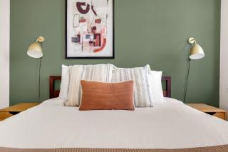 Loop 1BR w Gym Roofdeck nr Financial District CHI-201 - Chicago - 2