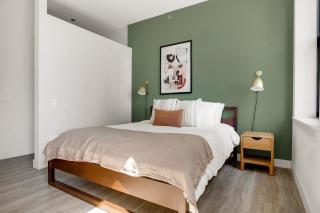 Loop 1BR w Gym Roofdeck nr Financial District CHI-201 - Chicago - 1