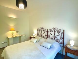 Relax Vista Mare con A/C, Wi-Fi & Free Parking. - Ranzi - 3