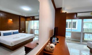 Chalita House - Patong Beach - 4