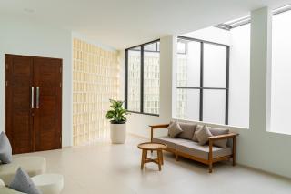 Lavender Rooftop Villa 3 bedrooms with a private heated swimming pool - Bandung - 3