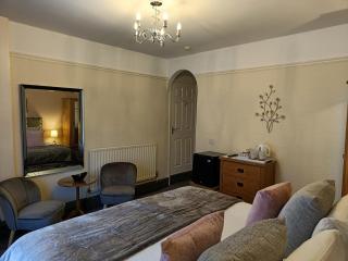 Kingsholm Guest House - Torquay - 8