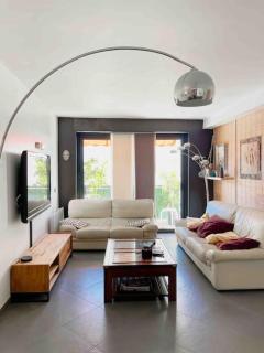 Le Gabian - Centre ville - 4 prs - Cassis - 9
