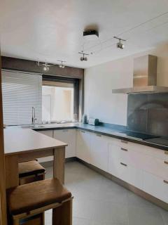 Le Gabian - Centre ville - 4 prs - Cassis - 4