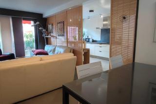 Le Gabian - Centre ville - 4 prs - Cassis - 7
