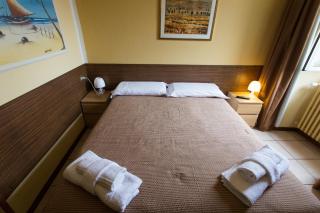 Hotel Pontenuovo di Macyszyn Fabio - Merone - 2